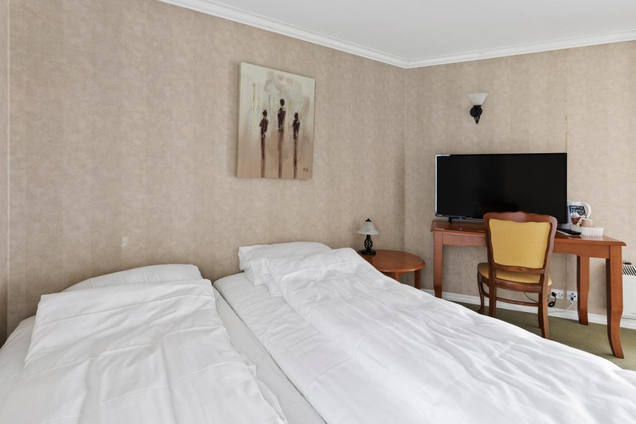 Aursnes Hotell Sykkylven Экстерьер фото